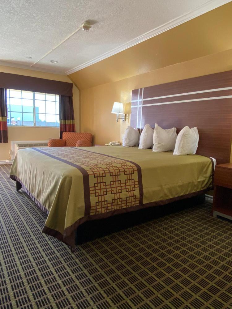 King Room - Disability Access interior
